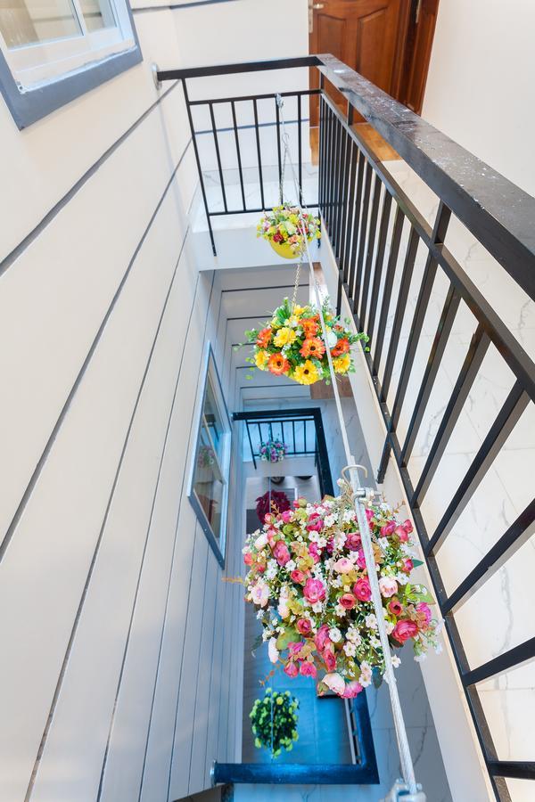 Auhome Minimalist Apartment Ho Chi Minh City Exterior photo